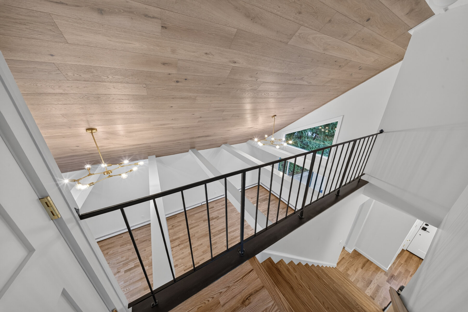 Upper-level loft overlooking the great room
